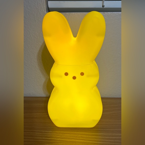 Easter Peeps LED Light - Picture 4 of 5